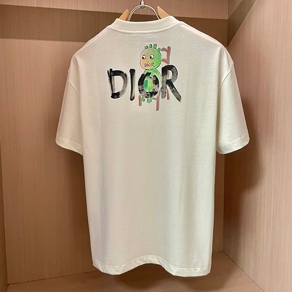 目を惹くカラーディオール スーパーコピー コラールロゴ tシャツ 2色 dee78461